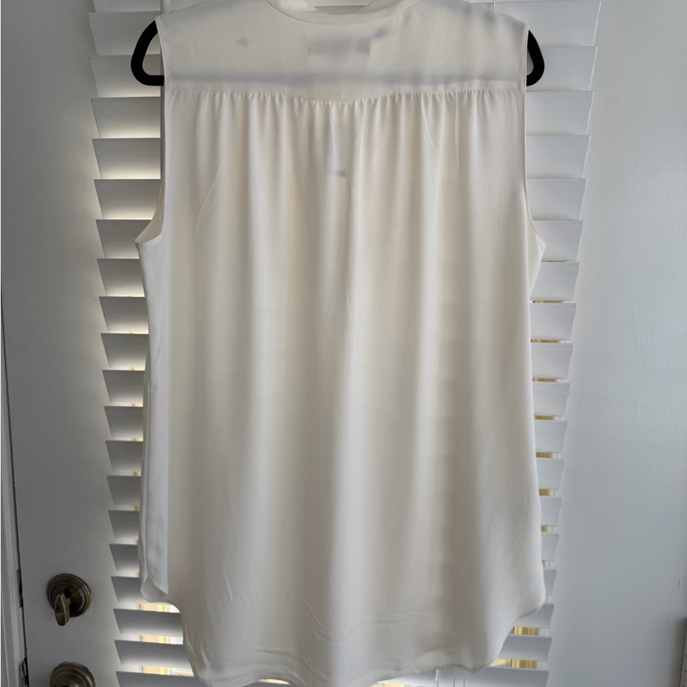 LOFT Women's Ivory Sleeveless Blouse - Picture 3 of 4